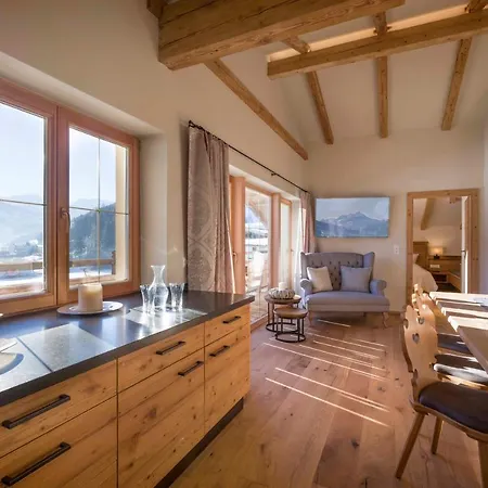 Kornerhof Zillertal شقة
