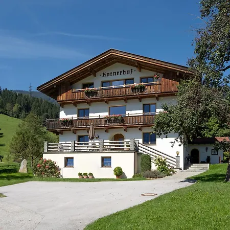 Kornerhof Zillertal 公寓 卡顿巴赫
